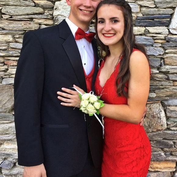 Prom dress - Picture 2 of 3